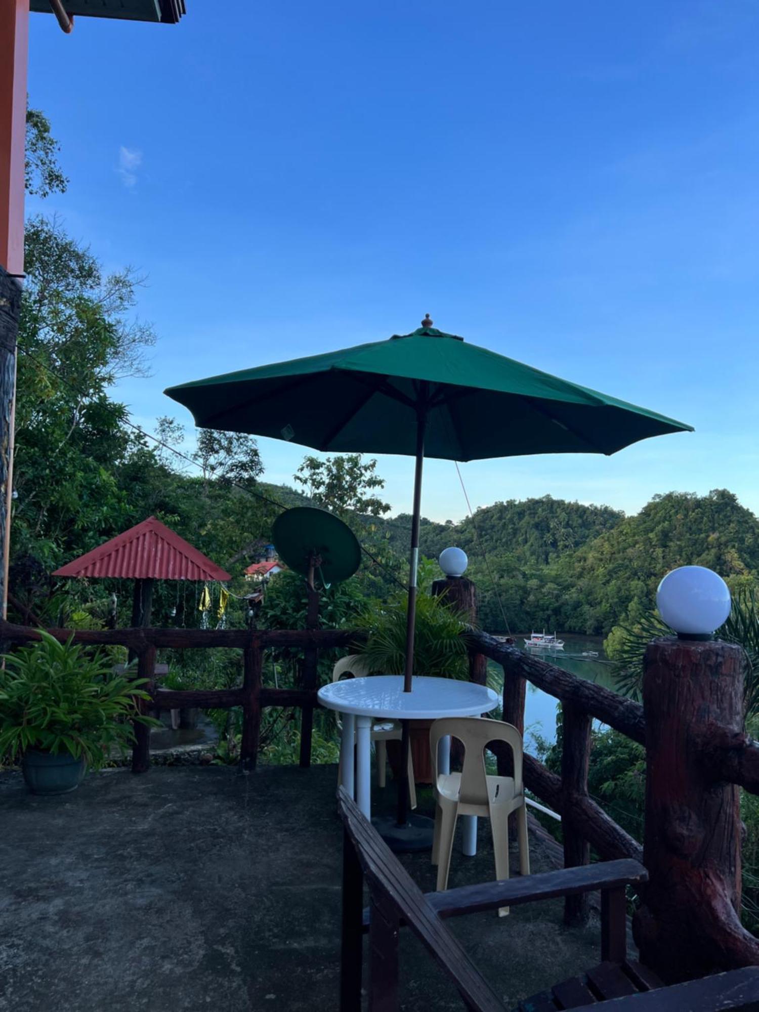 C View Resort Sipalay Extérieur photo